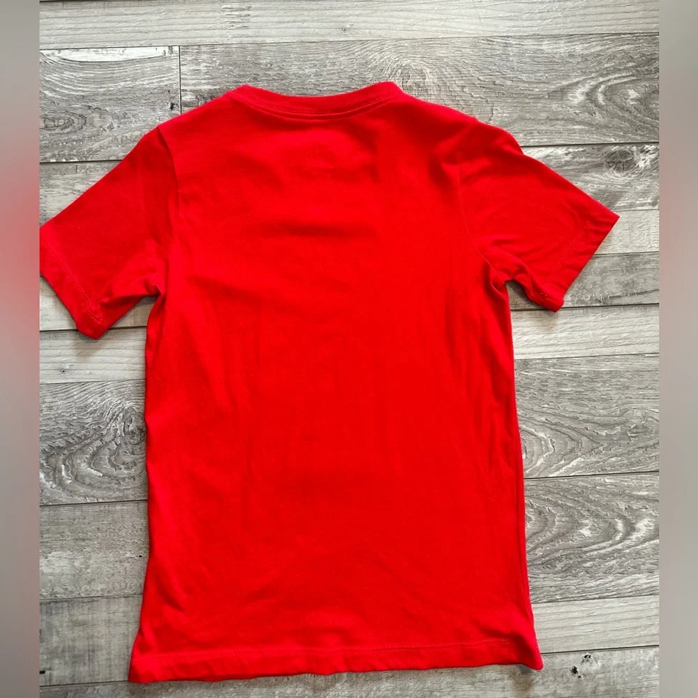 Nike -  Red Graphic Swoosh‎ Logos Short Sleeve Shirt - Youth Size Medium Cotton